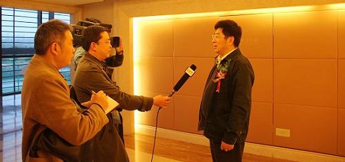 陳衛紅董事長出席“鹽城文化產業發展高層論壇”并作主題報告